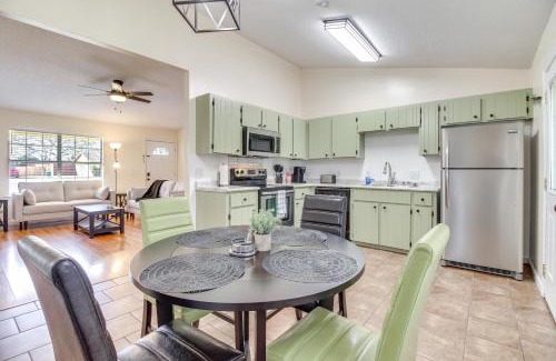 Hinesville Casa | Charming Hinesville Home Less Than 6 Mi to Fort Stewart