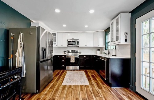 Thomas Square Casa | Charming historic Savannah, luxury amenities - 20 min drive to Tybee Island