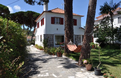 Banzao Casa | Encantadora casa de vacaciones, a 3 km de la playa, a 5 minutos a pie del supermercado, cafetería, panadería