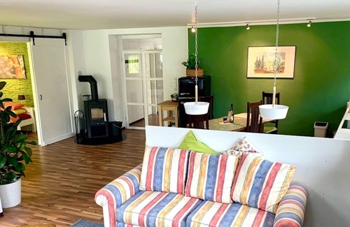 Roes Apartamento | Encantadora casa de vacaciones en Roes con balcón