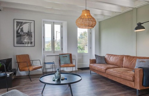 Rouzede Casa | Charming holiday home in Rouzède with a private, heated swimming pool