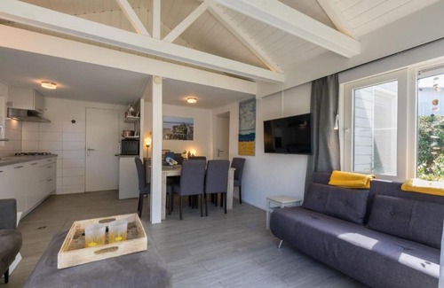 Oostkapelle Casa | Charming holiday home in Oostkapelle close to the beach and forest
