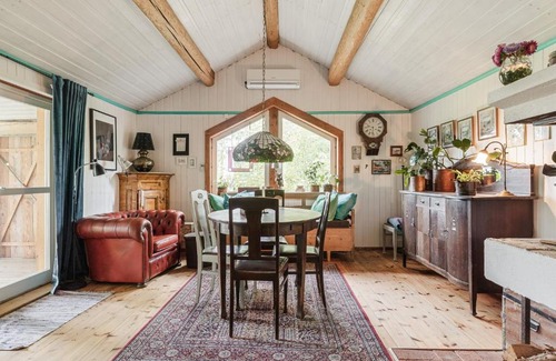 Sandviken Municipality Casa | Charming holiday home in Kungsgarden, Gastrikland