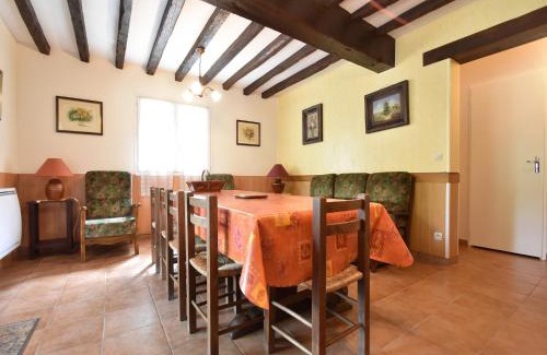 Faverolles Casa | Charming holiday home with pool and pond