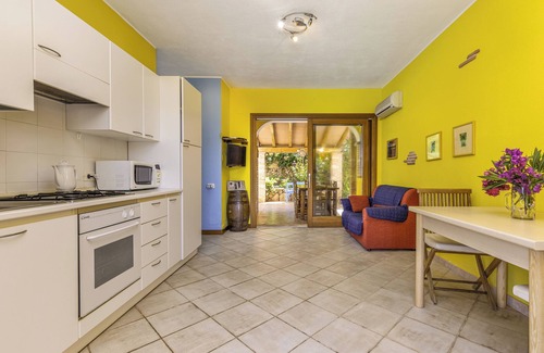 Monte Petrosu Casa | Encantadora casa de vacaciones "Sa Pedra Romantica" con jardín, terraza y piscina