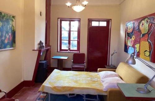Le Veurdre Casa | Charming Home by River Allier Hiking Trails