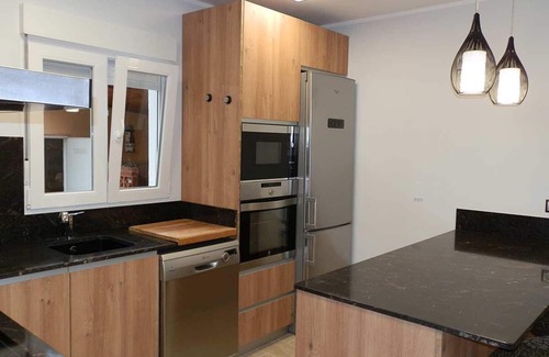 Costa Dorada Casa | Casa cerca del mar con piscina privada, aire opcional, wifi gratuito, mascotas y playas para perros