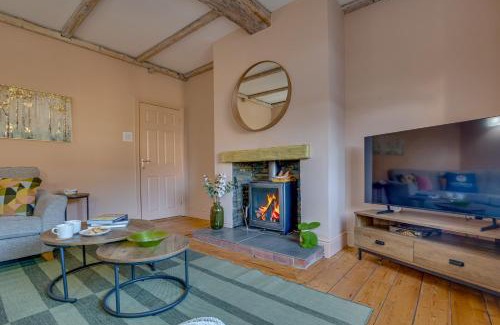 Ridgeway Apartamento | Charming Home for 10 - Perfect for Work & Leisure Stays