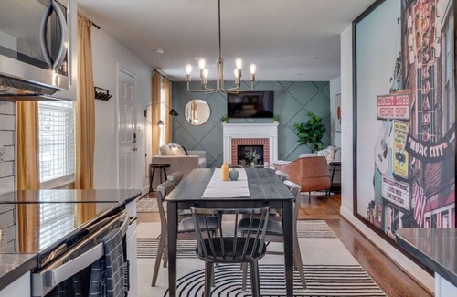 Hillsboro Village Casa | Charming Home with 4 Bedroom, 6 Beds in Hillsboro Village