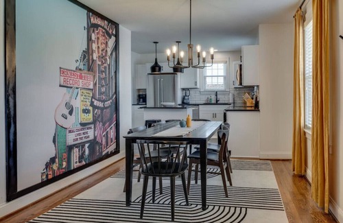 Hillsboro Village Casa | Charming Home with 4 Bedroom, 6 Beds in Hillsboro Village