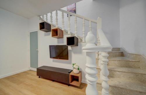 Il-Balluta Apartamento | Charming Home with Jacuzzi in St Julians
