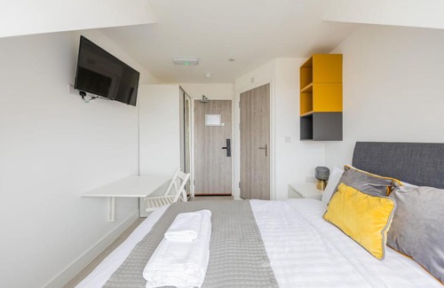 St. George's Apartamento | Charming Hotel Laundry near Tufnell Park
