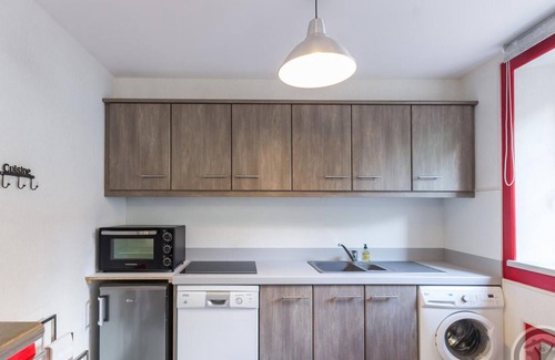 Omonville-la-Rogue Cabaña | Casa independiente con jardín privado, cerca del puerto, 2 habitaciones, WiFi, admite mascotas.