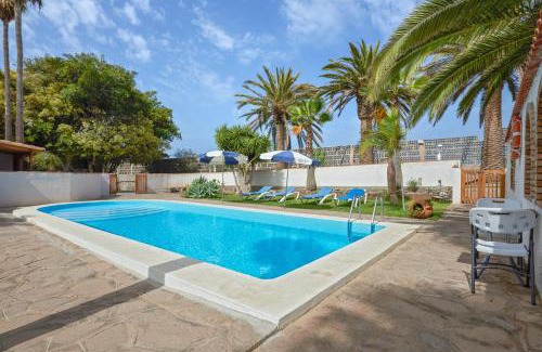 Buenavista del Norte Casa | Charming house in Buenavista del Norte with shared pool