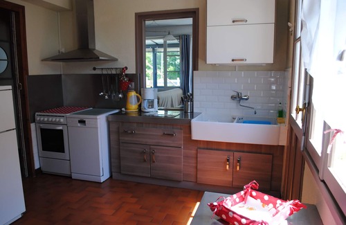 Ver-sur-Mer Villa | Charming house 100 m2 50m from the beach Sea view from the veranda and 2 bedrooms