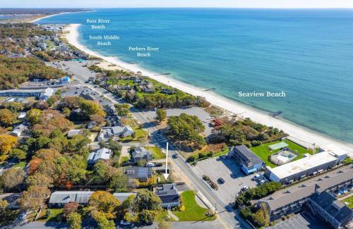 South Yarmouth Casa | Charming House by the Beach with Patio Grill and FirePit