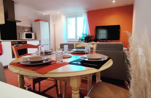 Istres Casa | Charming house classified 3 stars/3 ears "Gîtes de France" surrounded by nature
