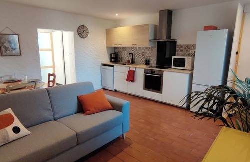 Istres Casa | Charming house classified 3 stars/3 ears "Gîtes de France" surrounded by nature