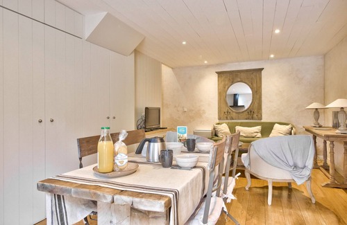 La Flotte Chalet De Esquí | Encantadora casa para 2 - 500m de la playa