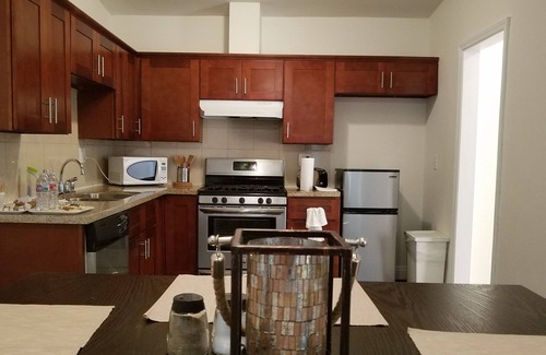 Northwest Torrance Casa | Casa con encanto en una ciudad de playa