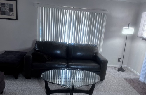 Detroit Casa | Charming house in amazing Detroit with WiFi, AC