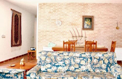 Castilblanco Casa | Charming House in Castilblanco with Terrace and Fireplace