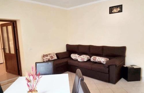 Brasov Casa | Charming House in Săcele with Garden View + BBQ