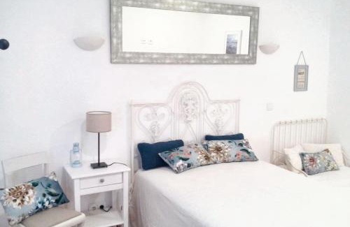 Almocageme Casa | Charming House in Sintra + View