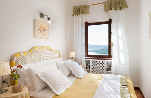 Caprarola Casa | Charming Home near Rome with lake view, hot tub, 650m asl, Pool WiFi, breeze