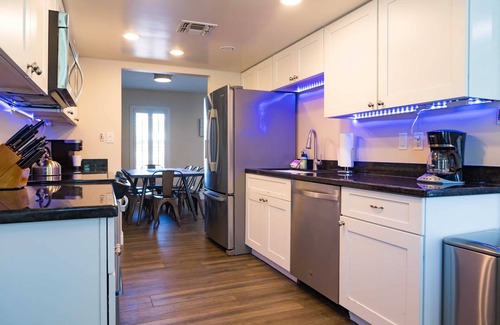 Raskin Estates Casa | Charming House near Kierland, Pool Heater, Hot Tub