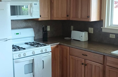 Gardnerville Casa | Charming house, prime neighborhood, 30 day minimum