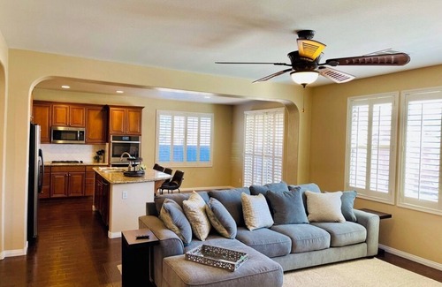 North Las Vegas Casa | Charming house with saltwater pool and hot tub