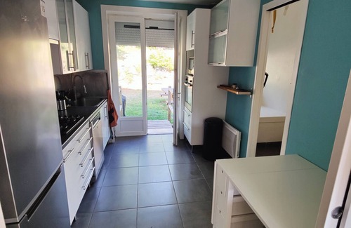 Salers Casa | Charming house very close to the village center