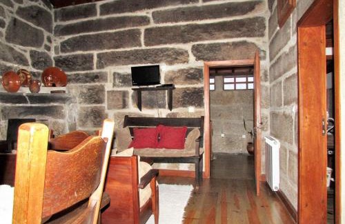 Lindoso Casa | Charming house with fireplace, mountain view, Ponte da Barca