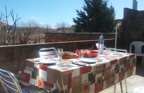 Le Pouget Casa | Encantadora casa enólogo - Terraza rehecho en 2015