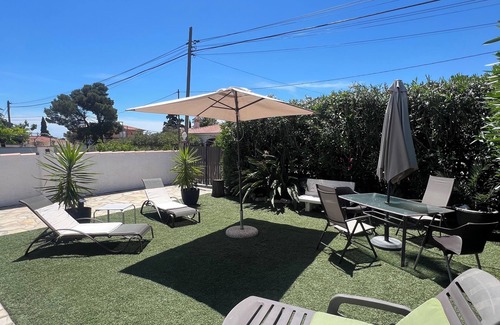 Miami Platja Casa | Hermosa Casa Individual con Jardin y Terraza