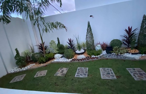 Novaliches Casa | Charming house with AC and WiFi fabulous,relaxing with the 4 seaters of Jacuzzi