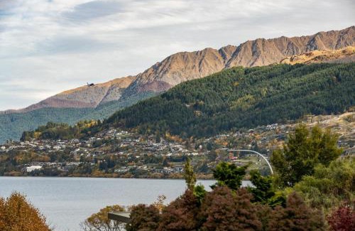 Frankton Casa | Charming house with lovely views