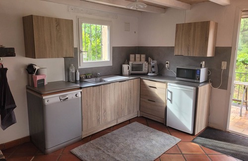 Bedarieux Otro | Charming house with swimmingpool and large private garden.