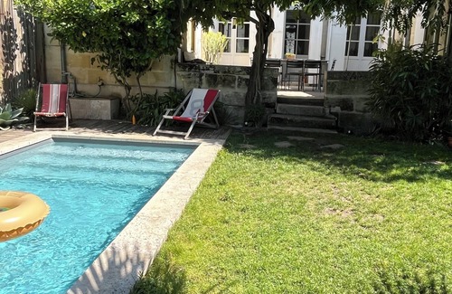 Saint Seurin - Fondaudege Casa | Charming house with swimming pool