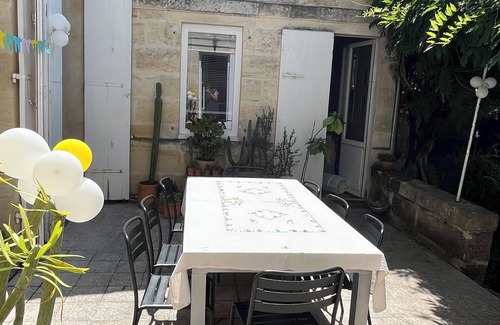 Saint Seurin - Fondaudege Casa | Charming house with swimming pool