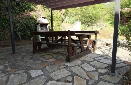Langeac Cabaña | Casa pintoresca con terraza y BBQ, tranquilidad cerca de Langeac