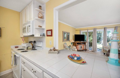 Demere Park Apartamento | ~Charming Island Getaway ~ SSI~