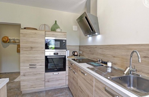 Riorges Cabaña | Gîte confortable avec jardin, 2 chambres, équipements modernes, parking sécurisé - Riorges, Roannais