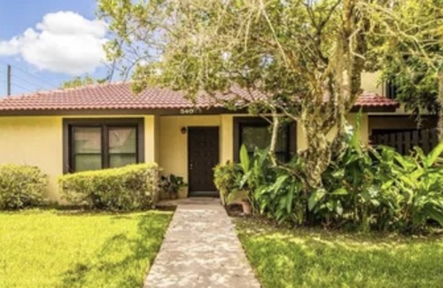 Poinciana Casa | Charming Kissimmee House