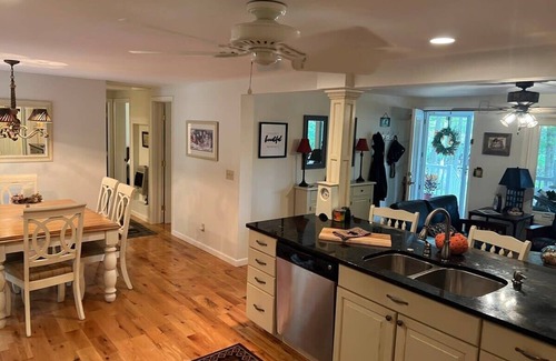 Jim Thorpe Casa | Charming Lake Villa with Hot Tub and Gazeebo