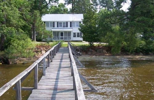 Lake Waccamaw Casa | La casa del molino en el lago Waccamaw