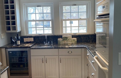Bemus Point Casa | Charming Lakeside cottage , will sleep 10/11