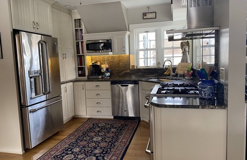 Bemus Point Casa | Charming Lakeside cottage , will sleep 10/11