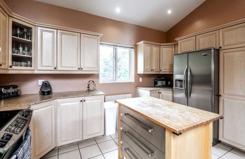 Nominingue Cabaña | Cozy Lakeside Cottage | Lac Blanc, Nominingue - Family Escape in the Laurentians